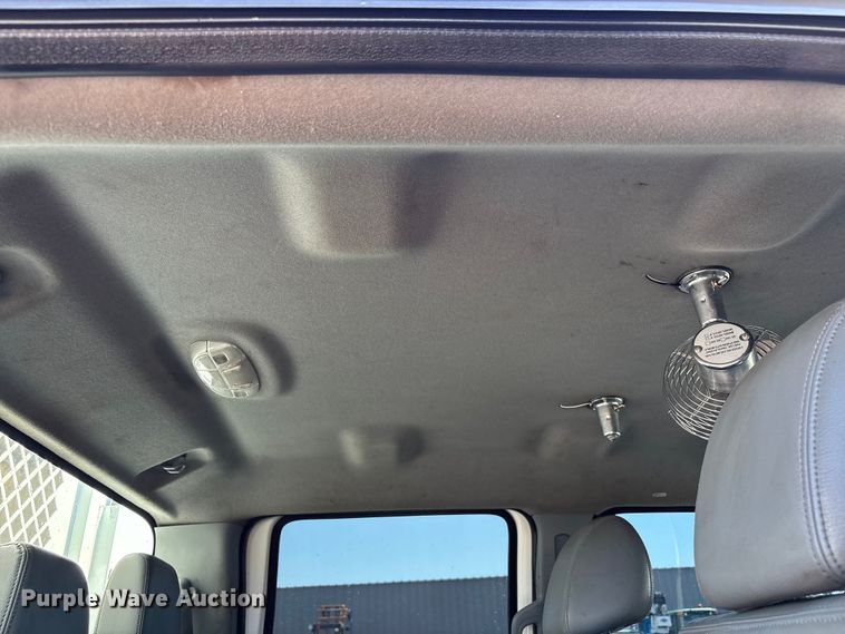 image for item EG9082 2015 Ford F550 Super Duty Crew Cab utility / service truck