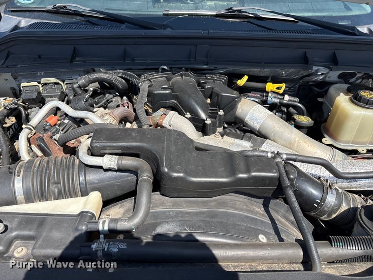 image for item EG9082 2015 Ford F550 Super Duty Crew Cab utility / service truck