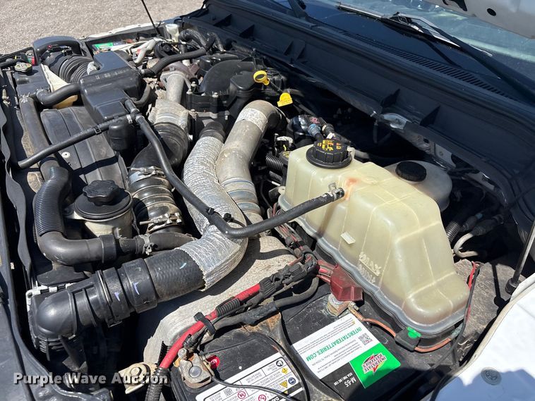 image for item EG9082 2015 Ford F550 Super Duty Crew Cab utility / service truck