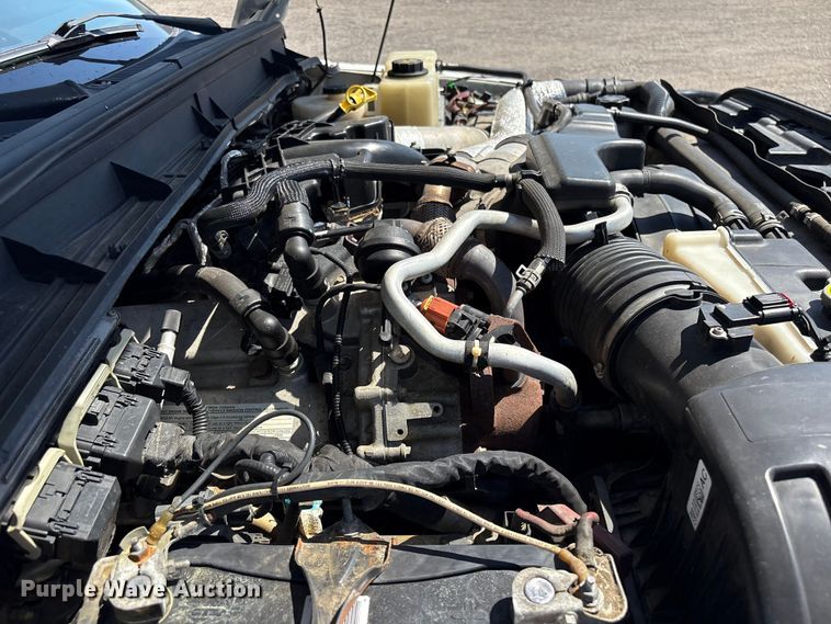 image for item EG9082 2015 Ford F550 Super Duty Crew Cab utility / service truck