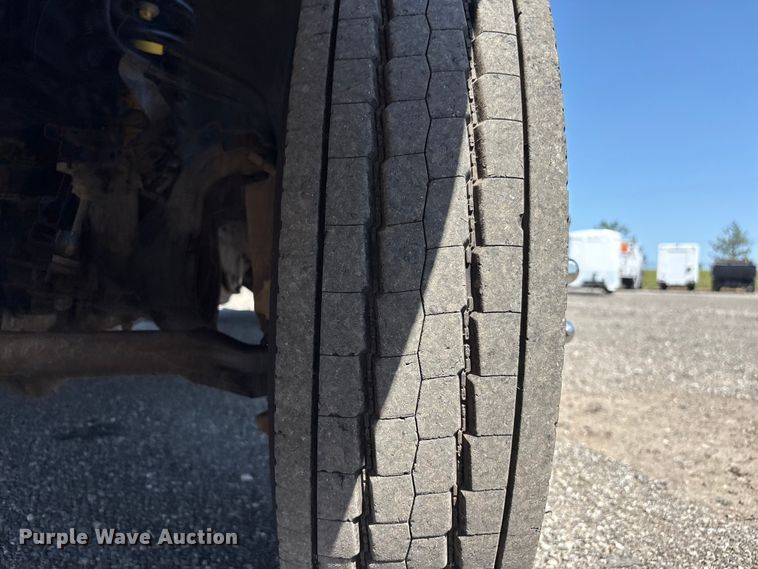 image for item EG9082 2015 Ford F550 Super Duty Crew Cab utility / service truck