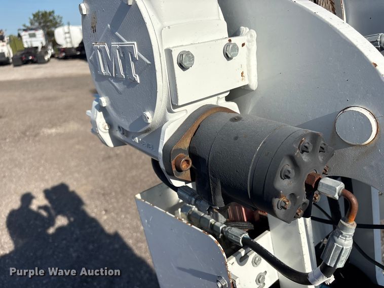 image for item EG9085 2017 Freightliner 108SD crane truck