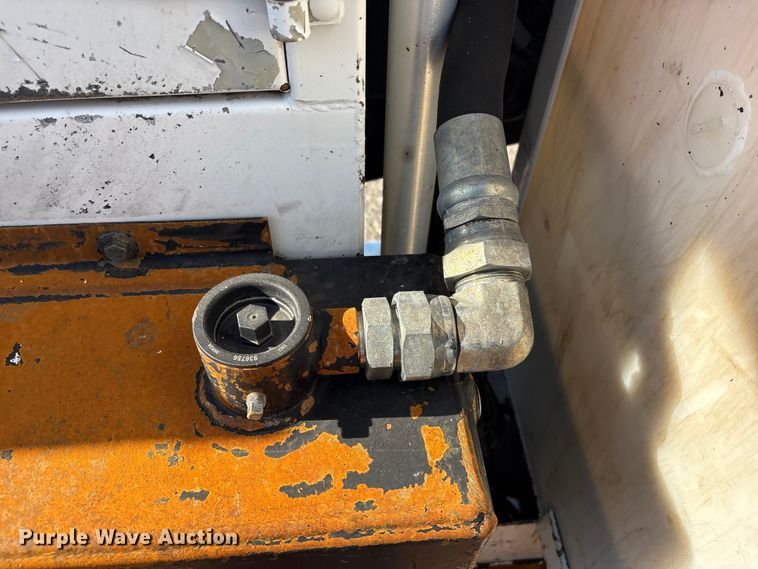image for item EG9085 2017 Freightliner 108SD crane truck