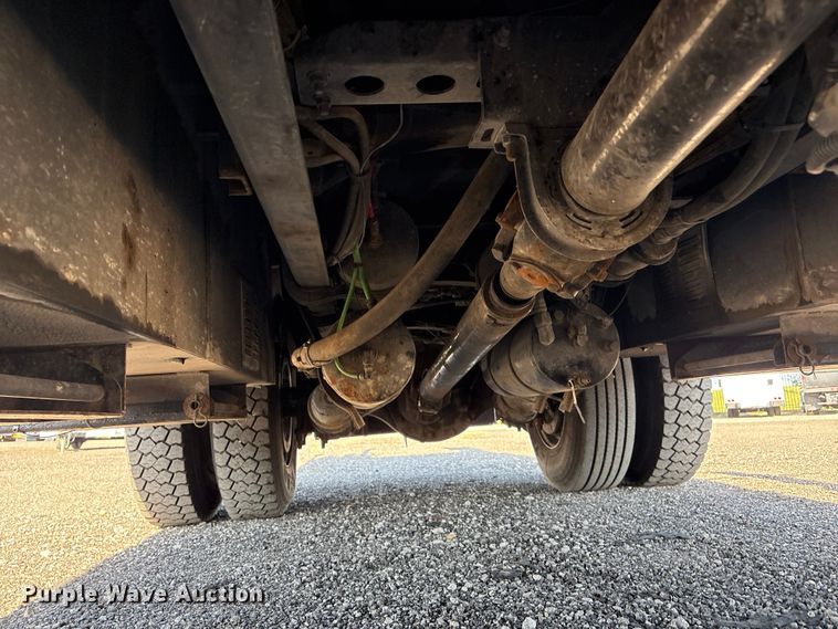 image for item EG9085 2017 Freightliner 108SD crane truck