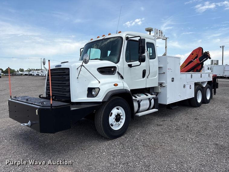 image for item EG9090 2014 Freightliner 108SD crane truck