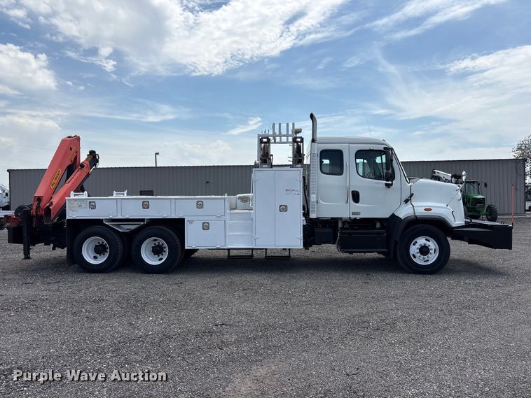 image for item EG9090 2014 Freightliner 108SD crane truck