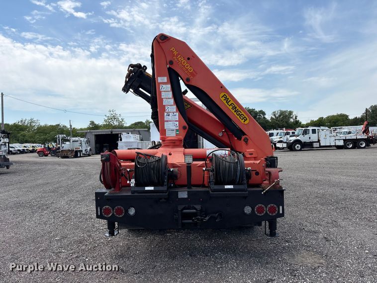 image for item EG9090 2014 Freightliner 108SD crane truck