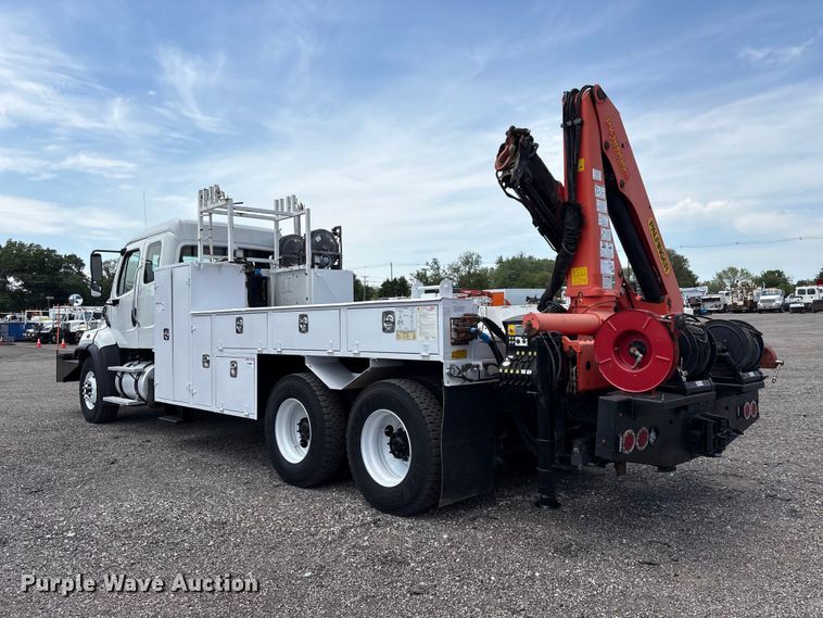 image for item EG9090 2014 Freightliner 108SD crane truck