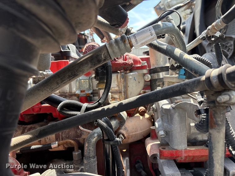 image for item EG9090 2014 Freightliner 108SD crane truck