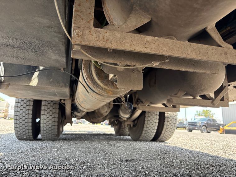 image for item EG9090 2014 Freightliner 108SD crane truck