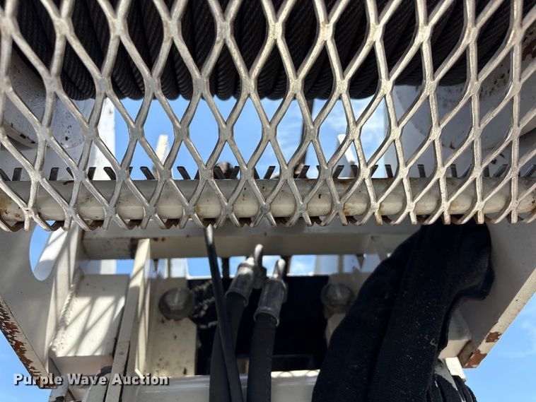 image for item EG9092 2012 Freightliner 114SD crane truck