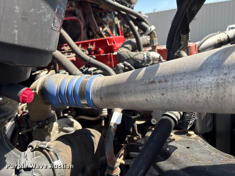 image for item EG9092 2012 Freightliner 114SD crane truck