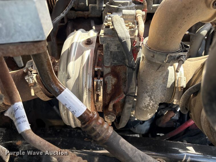 image for item EG9092 2012 Freightliner 114SD crane truck