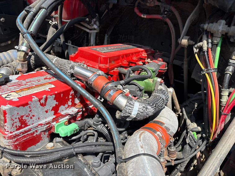 image for item EG9092 2012 Freightliner 114SD crane truck