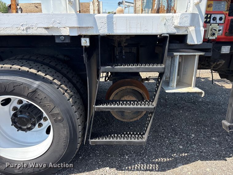 image for item EG9093 2013 Freightliner Business Class M2 crane truck