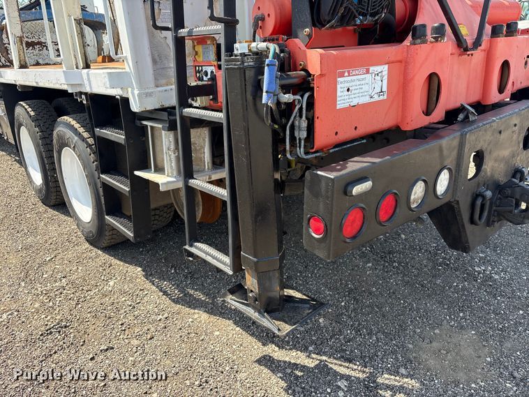 image for item EG9093 2013 Freightliner Business Class M2 crane truck