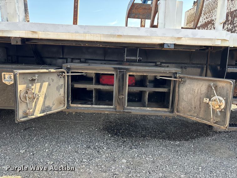image for item EG9093 2013 Freightliner Business Class M2 crane truck