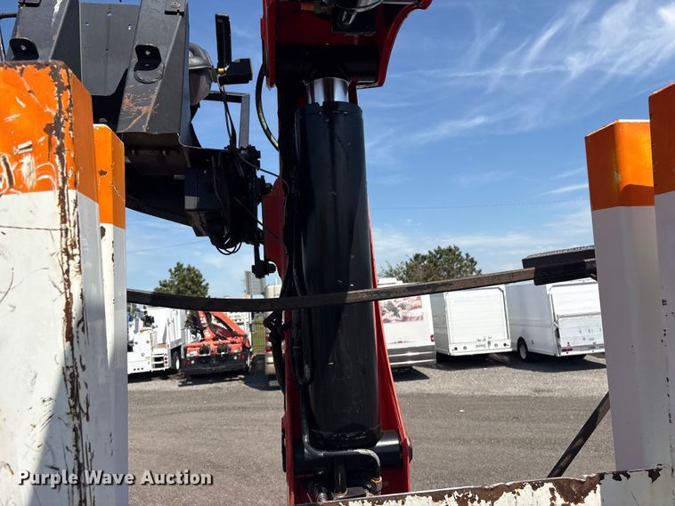image for item EG9093 2013 Freightliner Business Class M2 crane truck