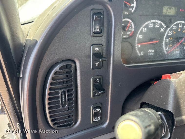 image for item EG9093 2013 Freightliner Business Class M2 crane truck