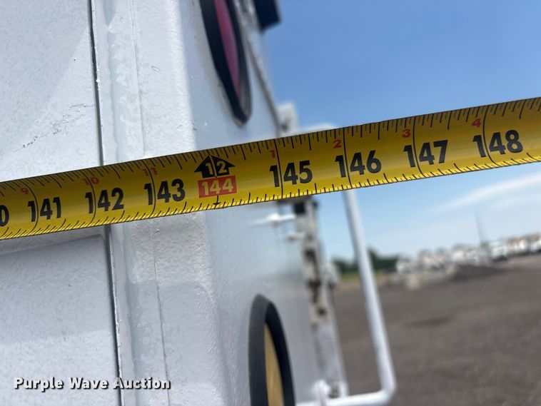 image for item EG9097 2002 Ford F750 Super Duty Crew Cab utility / service truck