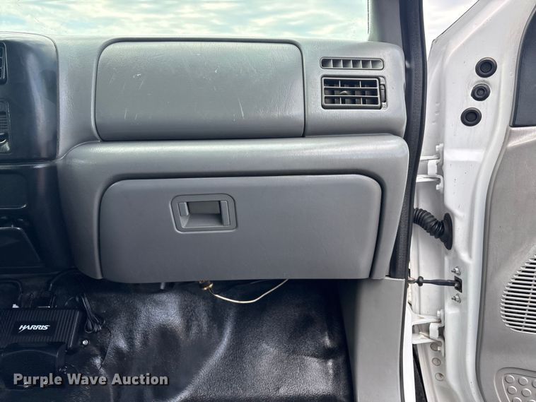 image for item EG9097 2002 Ford F750 Super Duty Crew Cab utility / service truck
