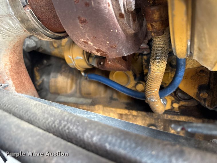 image for item EG9097 2002 Ford F750 Super Duty Crew Cab utility / service truck
