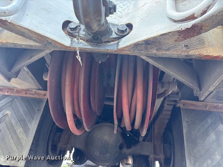 image for item EG9097 2002 Ford F750 Super Duty Crew Cab utility / service truck
