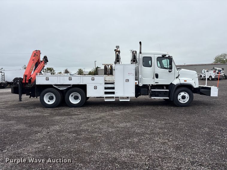 image for item EG9100 2014 Freightliner 108SD crane truck