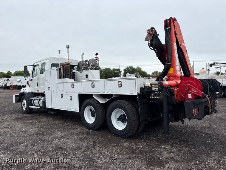 image for item EG9100 2014 Freightliner 108SD crane truck