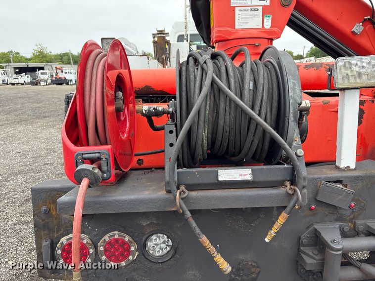 image for item EG9100 2014 Freightliner 108SD crane truck