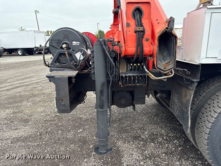 image for item EG9100 2014 Freightliner 108SD crane truck
