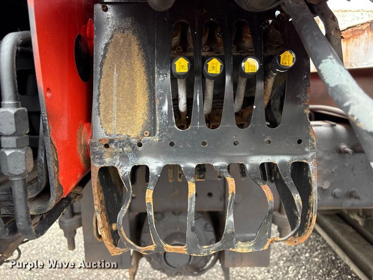 image for item EG9100 2014 Freightliner 108SD crane truck