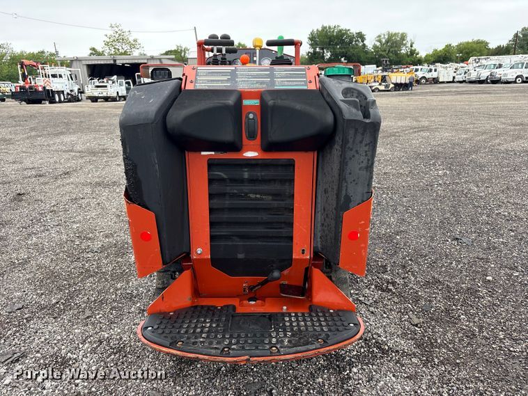 image for item EG9103 2020 Ditch Witch SK600 compact utility loader