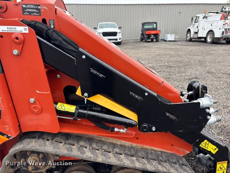 image for item EG9103 2020 Ditch Witch SK600 compact utility loader