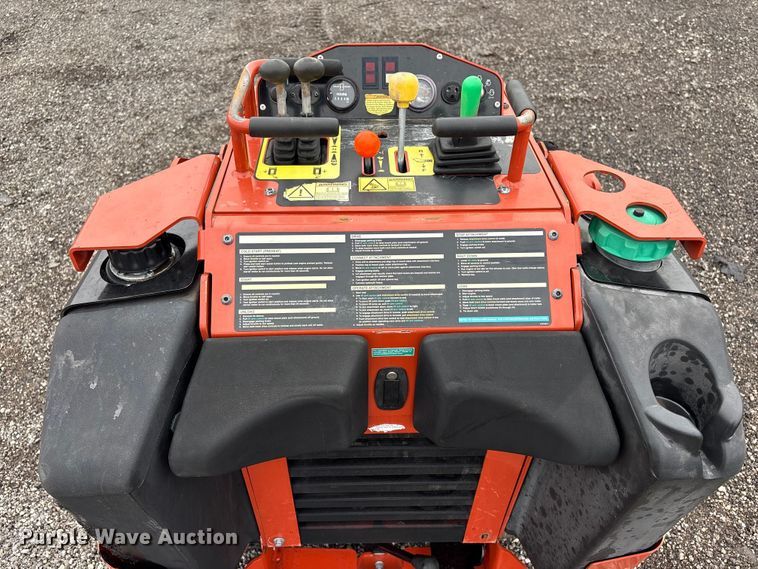 image for item EG9103 2020 Ditch Witch SK600 compact utility loader