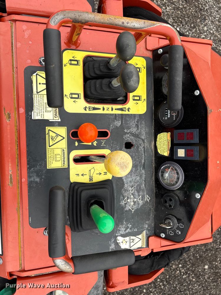 image for item EG9103 2020 Ditch Witch SK600 compact utility loader