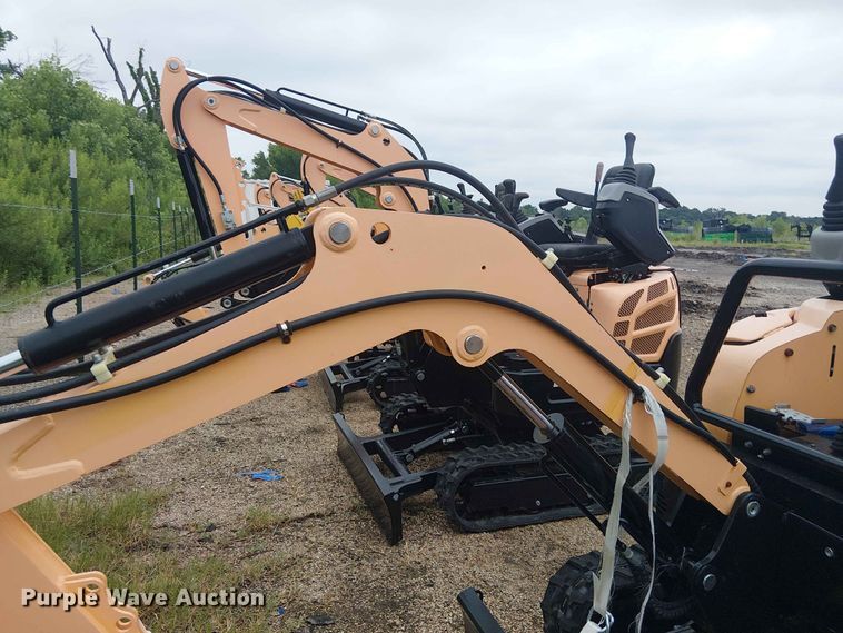 image for item EH4095 2024 Erie Industries EM15 mini excavator