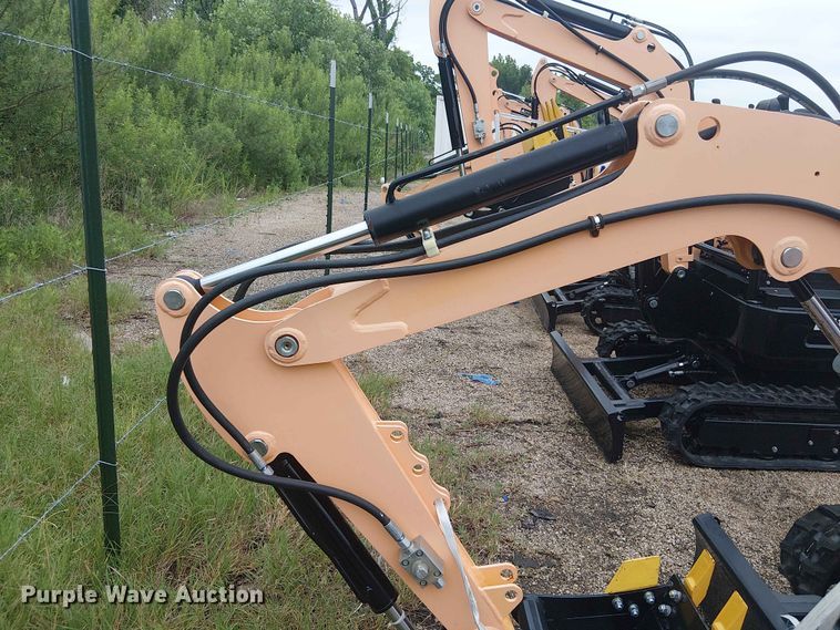 image for item EH4095 2024 Erie Industries EM15 mini excavator