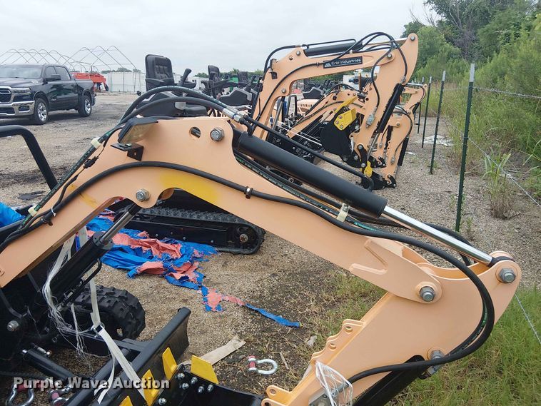 image for item EH4095 2024 Erie Industries EM15 mini excavator