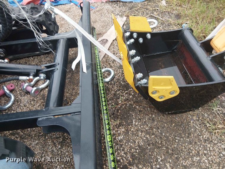 image for item EH4095 2024 Erie Industries EM15 mini excavator