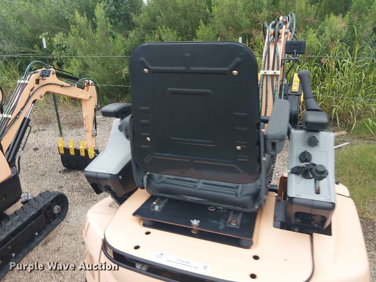 image for item EH4096 2024 Erie Industries EM15 mini excavator