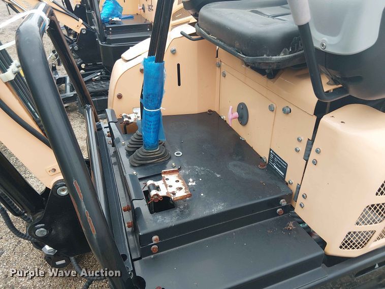 image for item EH4096 2024 Erie Industries EM15 mini excavator