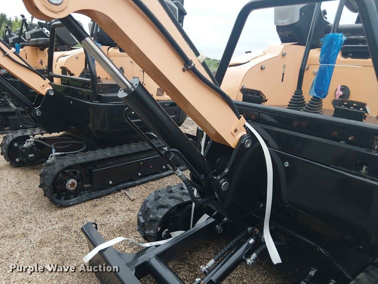 image for item EH4098 Erie Industries EM15 mini excavator