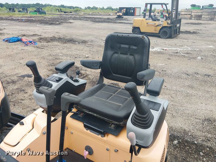 image for item EH4098 Erie Industries EM15 mini excavator