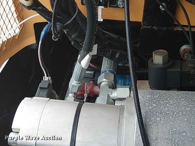 image for item EH4098 Erie Industries EM15 mini excavator