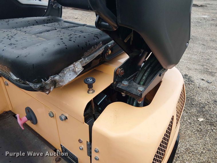 image for item EH4099 2024 Erie Industries EM15 mini excavator
