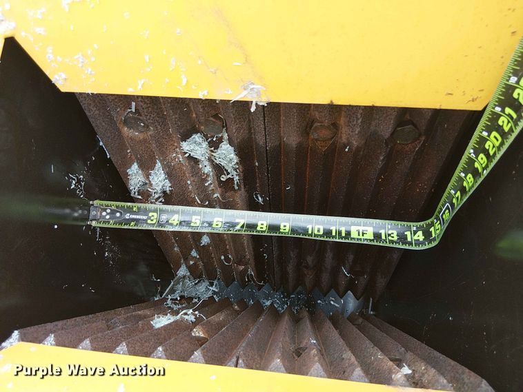 image for item EH4102 Valley Pioneer QSP135 jaw crusher