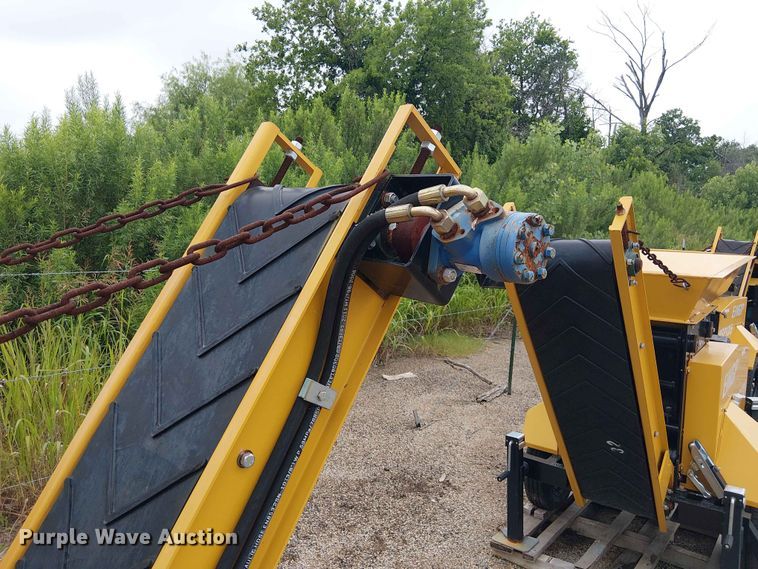 image for item EH4103 Valley Pioneer QSP135 jaw crusher