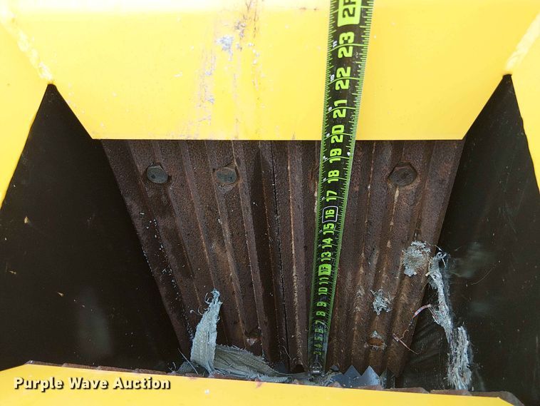 image for item EH4103 Valley Pioneer QSP135 jaw crusher