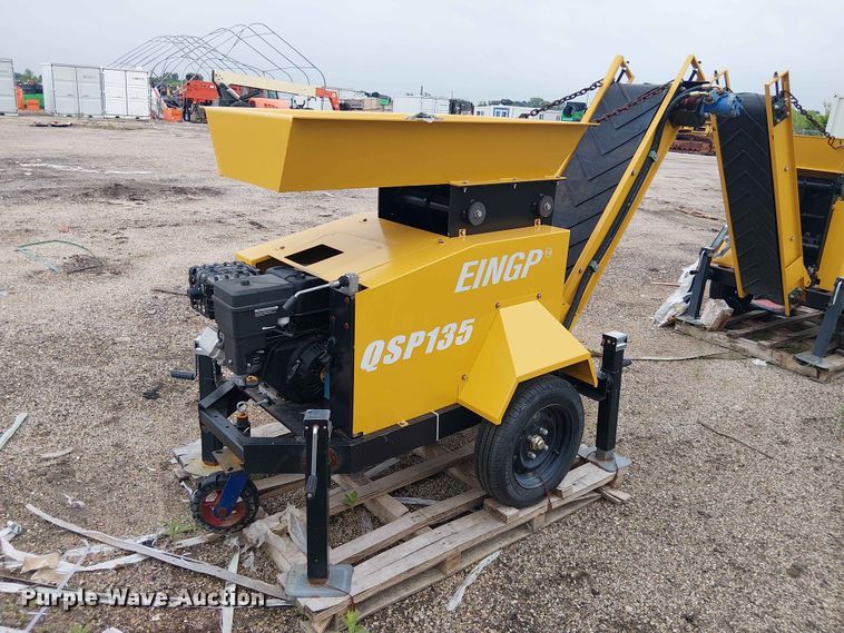 image for item EH4104 Valley Pioneer QSP135 jaw crusher